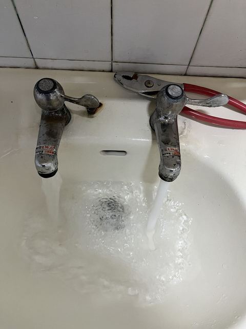 停水前的準備：你家水塔能撐多久？馬達要不要關？